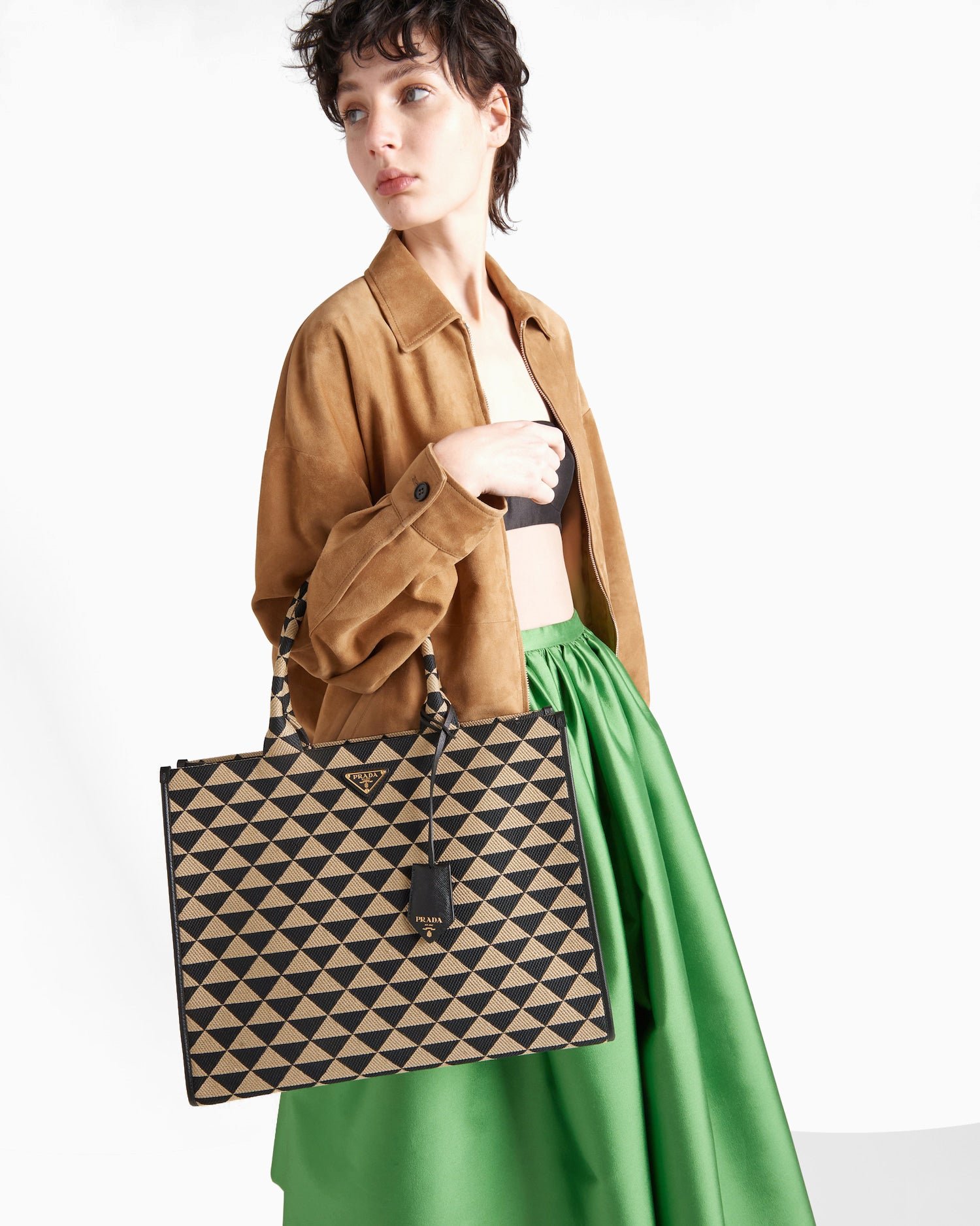 Symbole embroidered fabric handbag